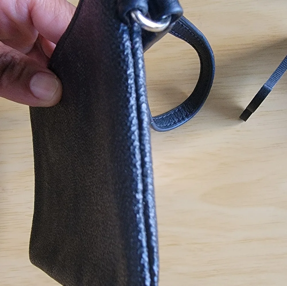 Michael Kors Black Wristlet. EUC. - Picture 6 of 11